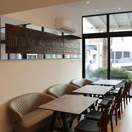 Aparthotel Sunflower 3*