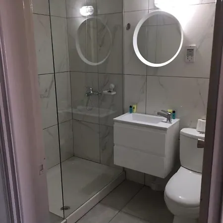 Sunflower Aparthotel 3*