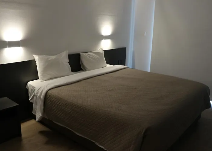 Aparthotel Sunflower 3*