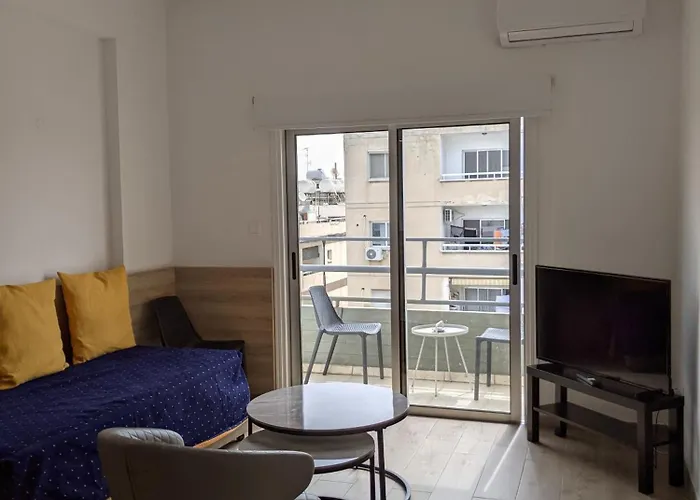 סאנפלאוור מלון דירות 3*